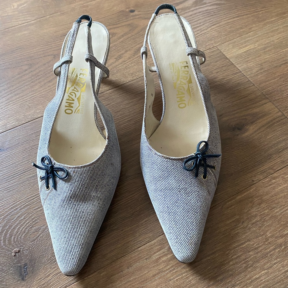 Salvatore Ferragamo Women's blue and Gray Heels - Picture 1 of 7